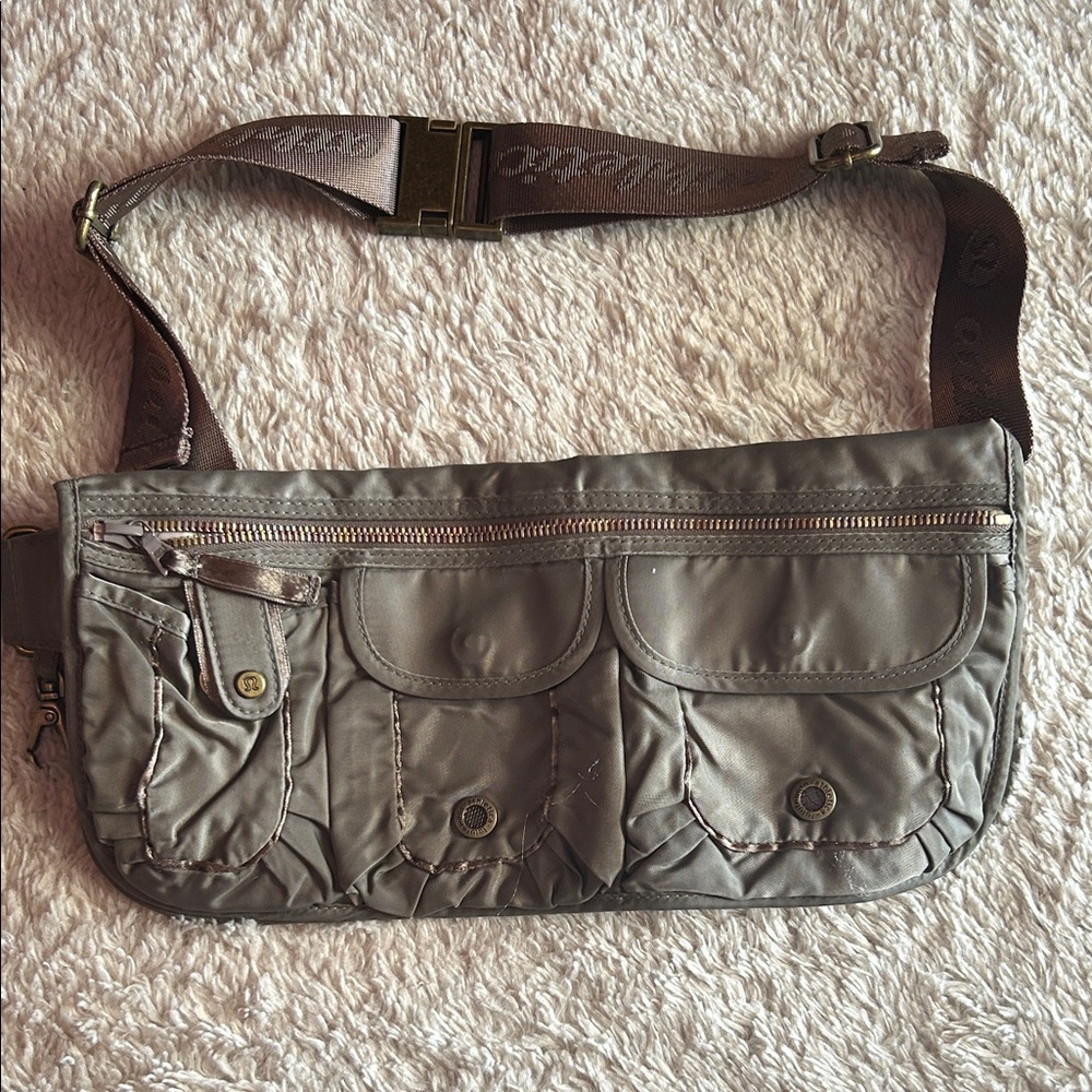 Lululemon Athletica Utility Belt Bag